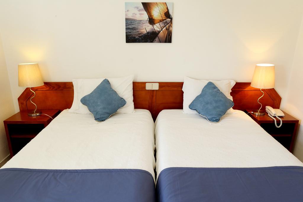 Bed and Breakfast Mira Parque Albufeira Pokoj fotografie